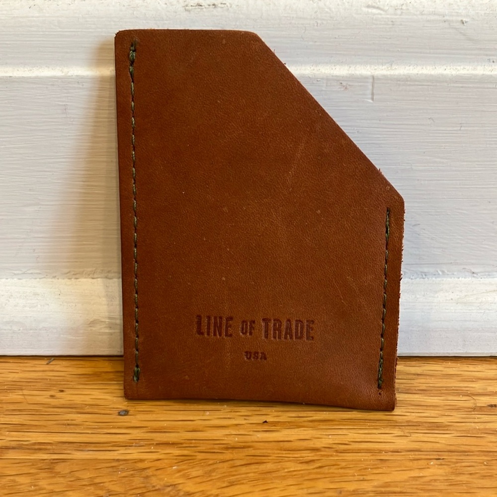 LINE OF TRADE Slim Leather Wallet